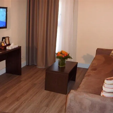 Aparthotel Odalys Aix En Provence L'atrium 3*