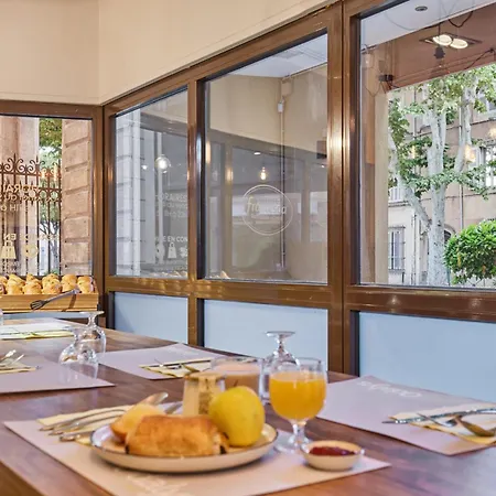 Odalys Aix En Provence L'atrium Hotel apartamentowy 3*